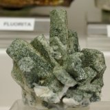 Albita (variedad Periclina) y Clorita.
60x50 mm.
(Autor: Jesus Franquesa Baucells)