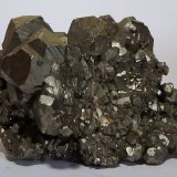 Pirita
6,2 x 4,2 x 3,5 cm
(Autor: heat00)