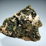 Epidota y Cuarzo
8 x 6 cm.
(Autor: Antonio P. López)