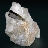 Aegirina, Cuarzo
6 x 4 cm.
(Autor: Antonio P. López)