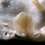 Stilbita-Ca (Estilbita-Ca)
Cristal de 3 cm.
(Autor: Antonio P. López)