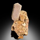 Ortoclasa
9 x 7 cm.
(Autor: Antonio P. López)