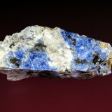 Vishnevita
8 x 4 cm.
(Autor: Antonio P. López)