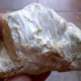 Tremolita sobre calcita
7 x 5 cm
(Autor: Cristalino)