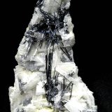 Stibnita (Estibina) y Barita.
75x55 mm.
(Autor: Jesus Franquesa Baucells)