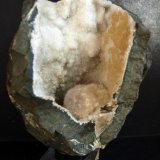Okenita
15.5 x 11.5 cm
(Autor: Pedro Antonio)