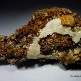 Clinohumita y Forsterita.
80x45 mm.
(Autor: Jesus Franquesa Baucells)