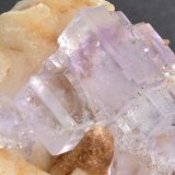 Fluorita, Calcita
6 x 5 x 4 cm
(Autor: Raúl S. Llorente)