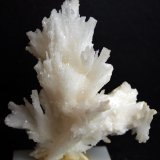 Aragonito
8 x 7 cm
(Autor: Pedro Antonio)