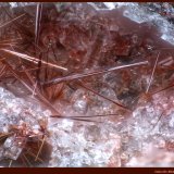 Pseudobrookita
Emmelberg, Üdersdorf, Daun, Eifel, Renania-Palatinado/Rheinland-Pfalz, Alemania
FoV: 2,8 x 2,2 mm
(Autor: Jose Angel Carrero)