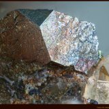 Arsenopirita
Kamariza Mines, Agios Konstantinos, Lavrion Mining District, Attikí (Attica) Prefecture, Greece
FoV: 1,5 x 0,9 mm
(Autor: Jose Angel Carrero)
