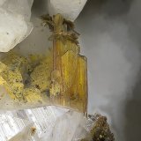 Brookita
cristal de 2,8 mm
(Autor: Antonio Carmona)