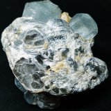 Berilo (variedad aguamarina) con Moscovita y Microclina
45x45x40 mm.
(Autor: Luis Edmundo Sánchez Roja)
