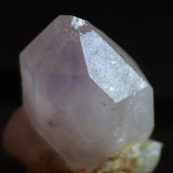 Cuarzo (variedad amatista)
17 mm x 12 mm x 9 mm
(Autor: Javier MC)