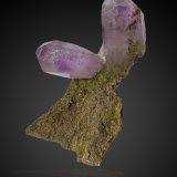 Cuarzo (variedad amatista)
3,5cm x 7cm x 3,5cm
(Autor: srm13151)
