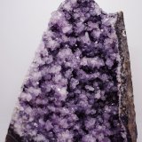 Cuarzo (variedad amatista)
115x85x40 mm
(Autor: Luis Edmundo Sánchez Roja)