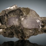 Fluorapatito, Ferberita
11 x 6.5cm
(Autor: Raul Vancouver)
