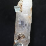 Fluorapatito, Cuarzo
85 x 22 x 22 mm
(Autor: José Luis Zamora)