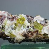 Fluorapatito (grupo Apatito)
83x35x30
(Autor: Juan Espino)