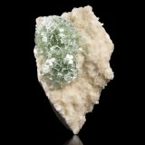 Fluorapofilita-(K) en Estilbita-Ca
7.5 x 16 x 24 cm / cristal principal: 2 cm
(Autor: Museo MIM)