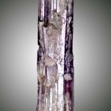 Aragonito
71 x 16 x 11 mm
(Autor: José Luis Zamora)