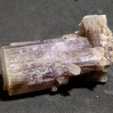 Aragonito y Cuarzo (variedad jacinto de compostela)
5x2 cm
(Autor: Ander Ispizua Juan)
