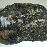 Arsenopirita y Pirita
11 x 7 x 6,5 cm
(Autor: Anisio Claudio)
