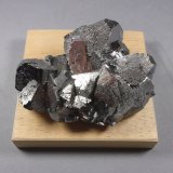 Arsenopirita
8 x 6 x 2,5 cm.
(Autor: J. G. Alcolea)