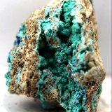 Auricalcita, Azurita
37 x 25 x 20 mm
(Autor: José Luis Zamora)