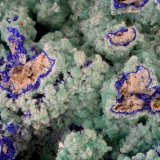 Auricalcita y Azurita.
Campo de visión de 10 mm.
(Autor: Antonio Carmona)