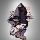 Azurita
6.5 x 6 x 9.5 cm / cristal principal: 7.1 cm
(Autor: Museo MIM)