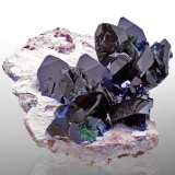 Azurita con Malaquita y Dickita
16 x 12 x 6.5 cm / Cristal principal: 5 cm.
(Autor: Museo MIM)