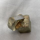 Pirita
3,5cm de ancho y 2,5cm de alto
(Autor: castrominerals)