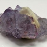 Fluorita, Barita
7x5cm, cristales hasta 25mm de arista
(Autor: Raul Vancouver)