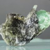 Berilo (variedad esmeralda)
36x34 mm
(Autor: Juan Espino)