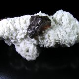 Esfalerita, dolomita
7,8x3,5x4,5 cm.
(Autor: Nacho)