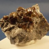 Esfalerita
5 x 6 cm.
(Autor: Echevarria)