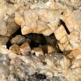 Feldespatos
Geoda de 6x3cm
(Autor: Emilio Téllez)
