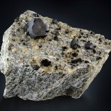 Cafarsita
12 x 9 x 6.5 cm / cristal principal: 2.6 cm
(Autor: Museo MIM)