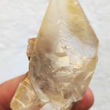 Calcita
6,5 x 3,7 x 3,0 cm.
(Autor: carles)
