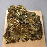 Calcopirita
8,5 x 8,1 x 4,5 cm.  451,5 g.
(Autor: J. G. Alcolea)