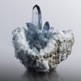Celestina
16 x 16 x 16 cm / cristal principal: 9.4 cm
(Autor: Museo MIM)
