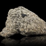Cervandonita-(Ce)
9 x 5.5 x 5 cm / cristal principal: 1 cm
(Autor: Museo MIM)