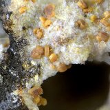 Chayesita y y Richterita potásica
Campo de visión de 1,5 mm
(Autor: Antonio Carmona)