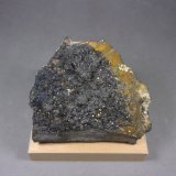 Cilindrita
8,4 x 7 x 3,6 cm.
(Autor: J. G. Alcolea)