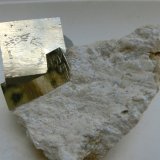 Pirita
Aristas de los cubos unos 3 cm
(Autor: María Jesús M.)