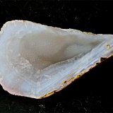 Cuarzo (variedad calcedonia)
Ancho de imagen 6,5 cm
(Autor: María Jesús M.)