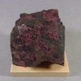 Cinabrio
8,2 x 6,9 x 5,8 cm.
(Autor: J. G. Alcolea)