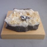 Cinabrio
6,9 x 4,3 x 28 cm.
(Autor: J. G. Alcolea)