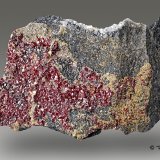 Cinabrio
4,5cm x 3,8cm x 1,3cm
(Autor: Pere Alonso)